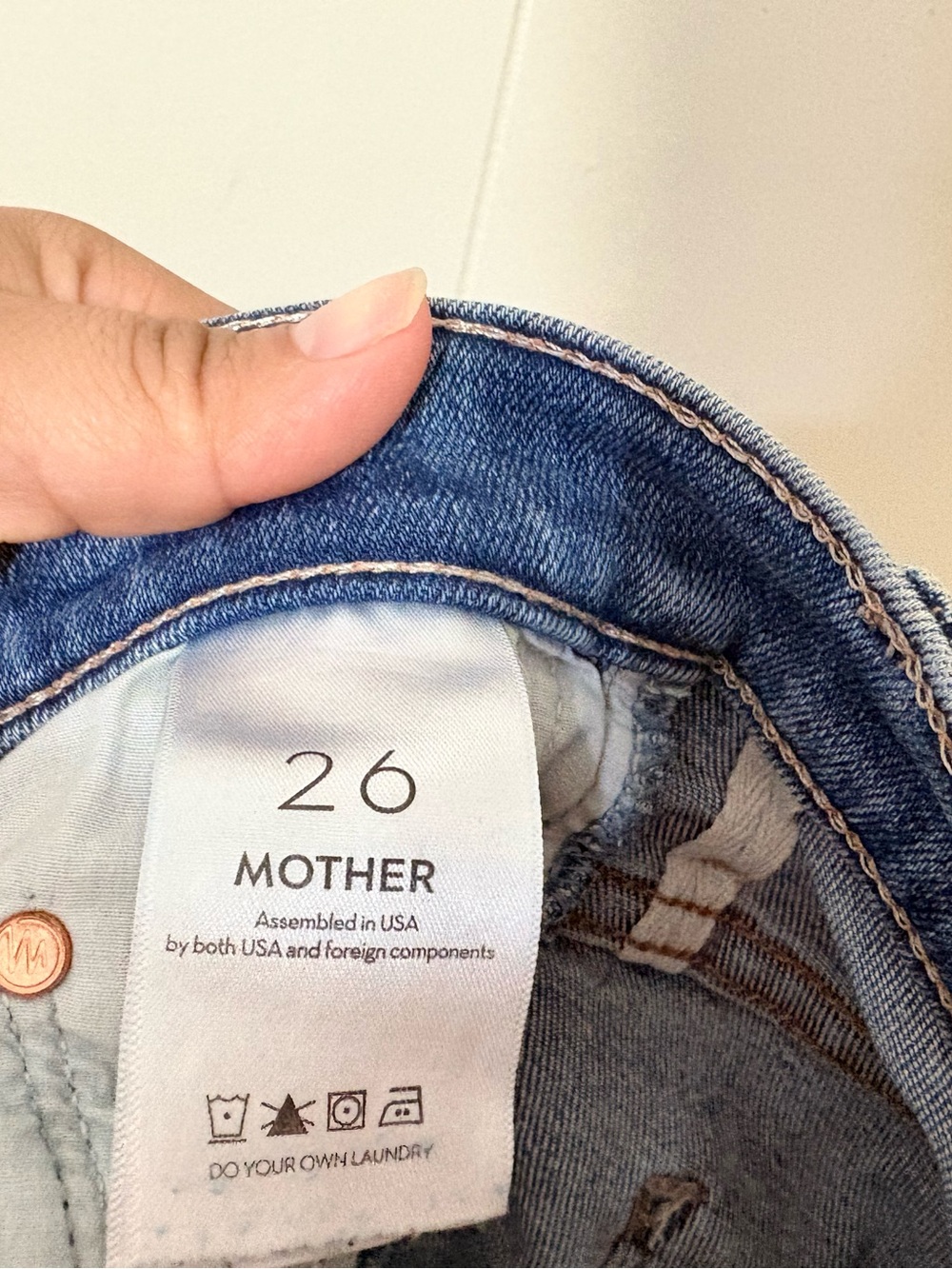 MOTHER The Weekender Fray Jeans A Groovy Kind of Love Flare Blue 26 - Picture 11 of 13